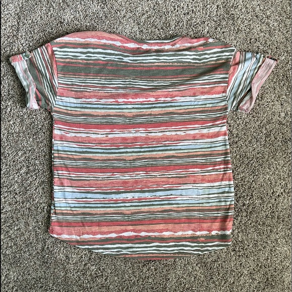 Women’s small shirt - Picture 2 of 8